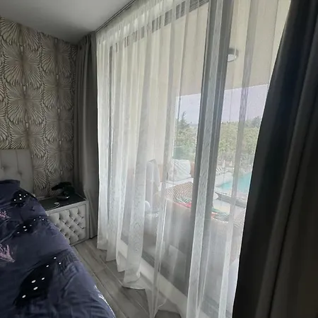 Apartment Boutique Luxury Azur Deluxe On The Saints Constantine and Helena